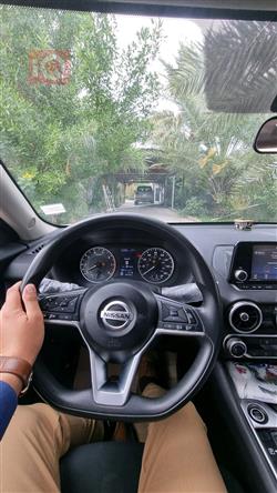 نیسان سێنترا